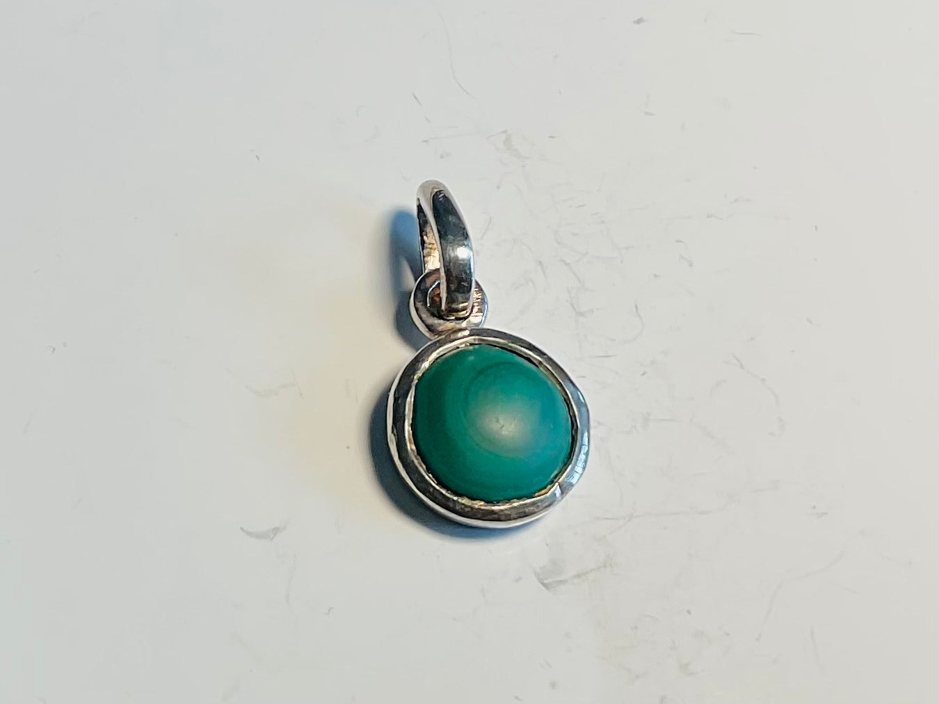 Malachite pendant design 1