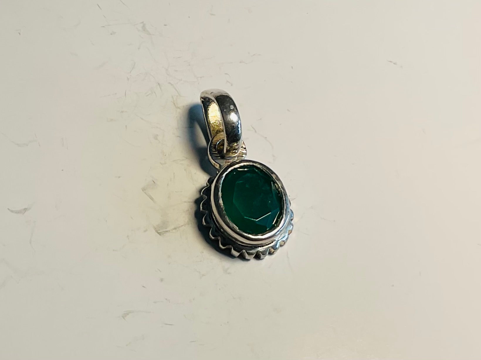 Green agate pendant